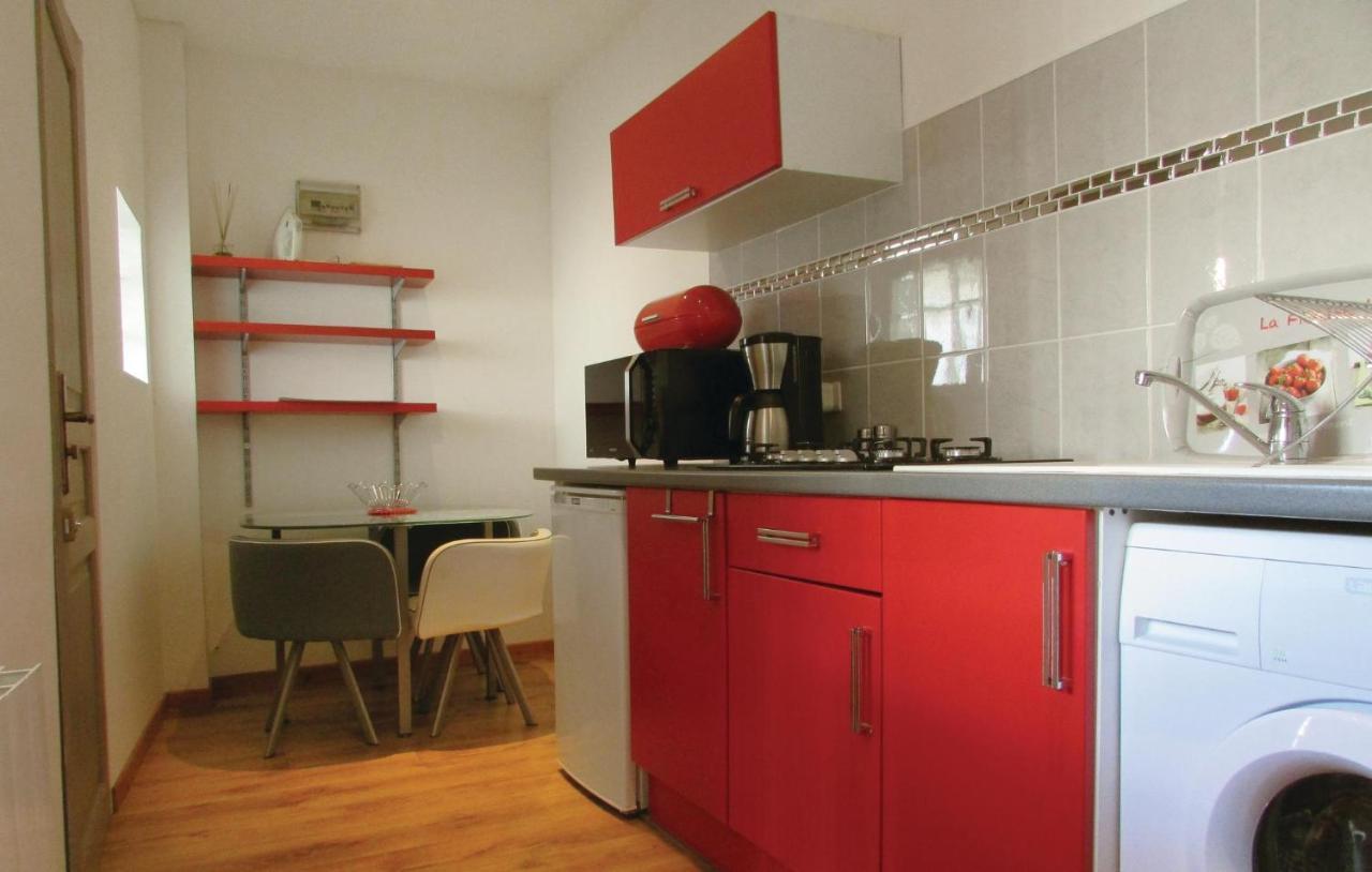 1 Bedroom Nice Apartment In Bastia Bastia  Bagian luar foto