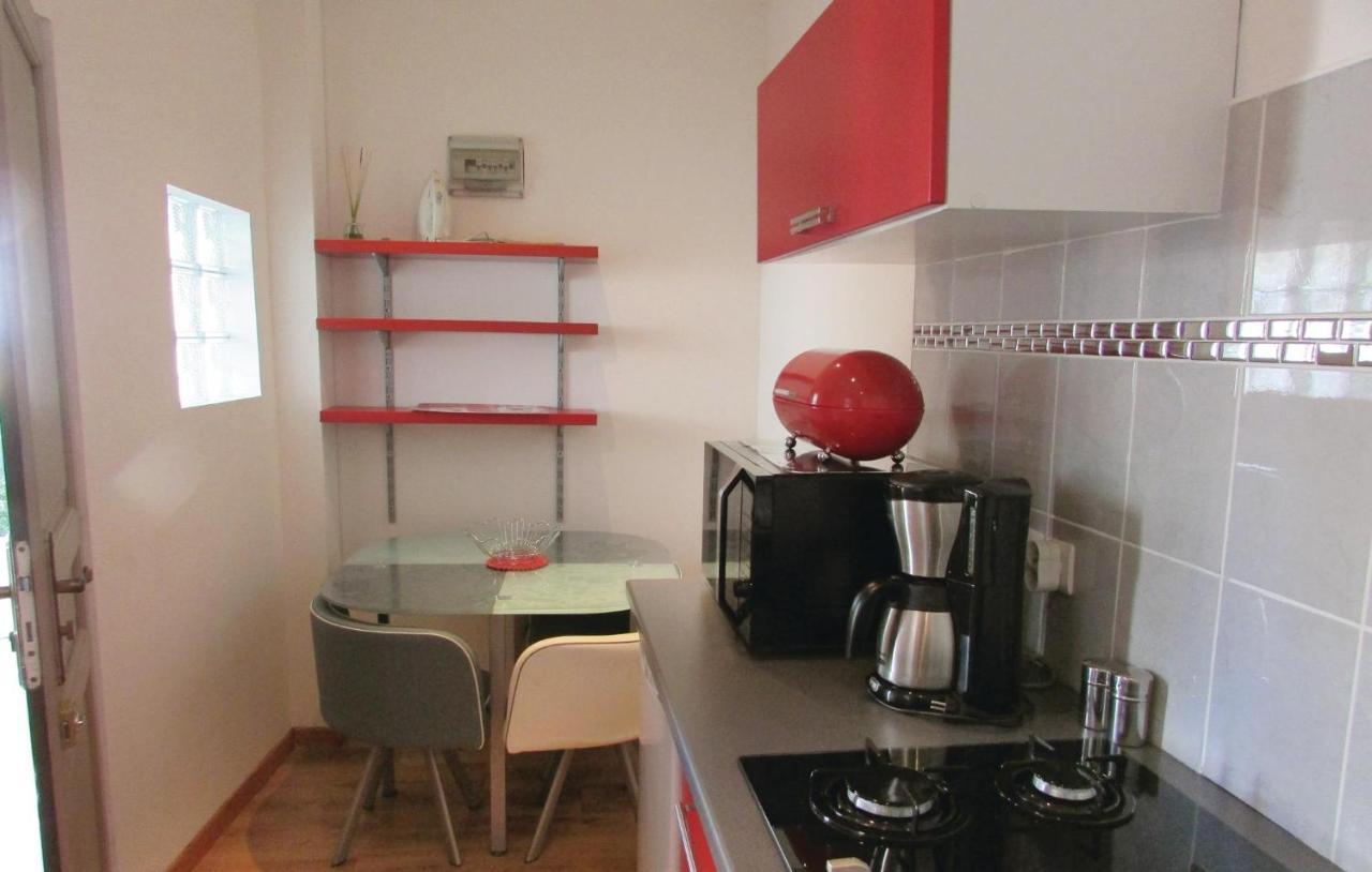 1 Bedroom Nice Apartment In Bastia Bastia  Bagian luar foto